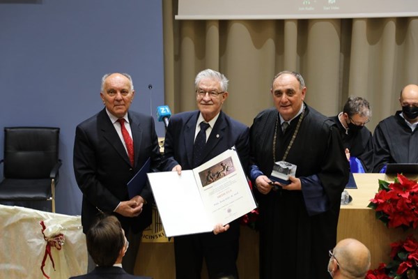 Dr. Josip Jelić dobitnik prestižne nagrade Medicinskog fakulteta Sveučilišta u Zagrebu